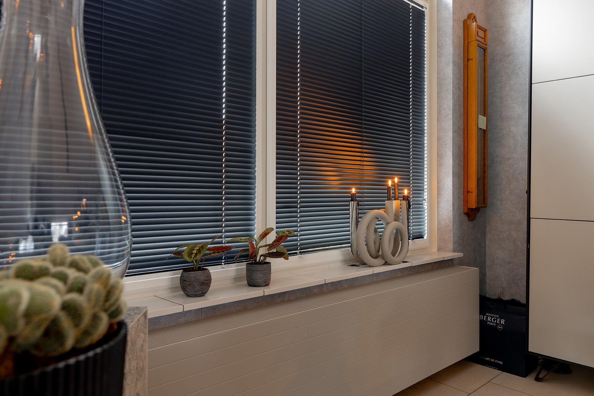 Plisséhordeur, hordeur, horren, hor, maatwerk horren, horren op maat, insectenwering, horrengaas, inzethor, rolhor, raamhor, deurhor, schuifhordeur, dubbele hordeur, horrenspecialist, goedkope horren, kwalitatieve horren, hordeuren online, raamhorren op maat, plissé hor, schuifpui hor, hordeuren prijzen, horren bestellen, aluminium horren, kunststof horren, hordeur plissé, horren montage, horren Almere, horren specialist Nederland, insectenhorren, anti-insect hor, vliegenhor, muggenhor, pollenhor, horren me